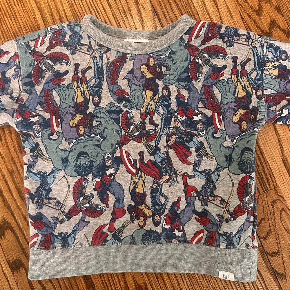 Boys Gap Marvel crewneck sweatshirt 4T
